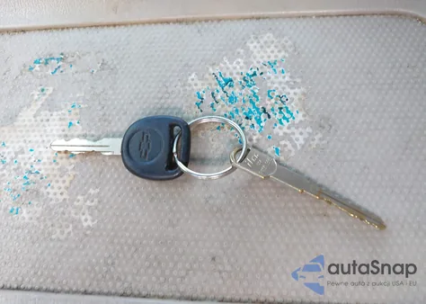 2002 Chevrolet Tahoe Lt from USA, damaged, VIN 1GNEC13Z32J333391